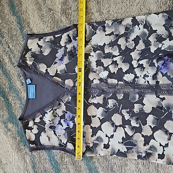 Vera Wang Shear Lined Floral Sleveless Tunic. Sz: XS - Picture 9 of 11